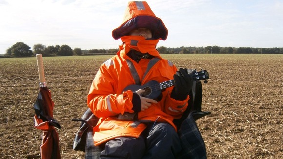 Jamie Fox, spends his days sitting, reading and strumming his ukulele until the birds circle when he leaps in to action
