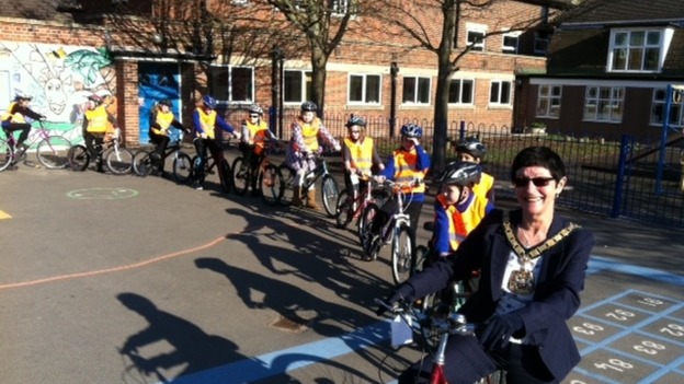 Children launching Loughborough's first ever school bike scheme