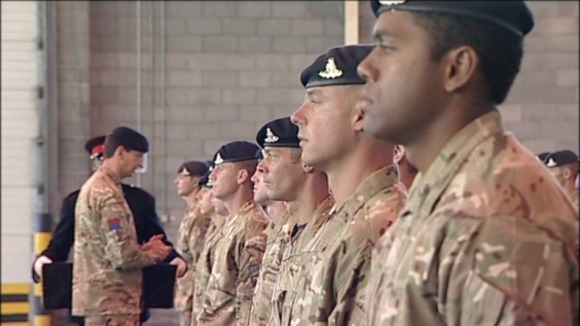 Soldiers receive medals