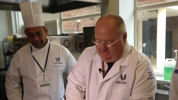 Eric Pickles MP making a curry.