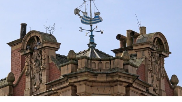 Weather Vane on top of the Waterloo Hotel, Smethwick