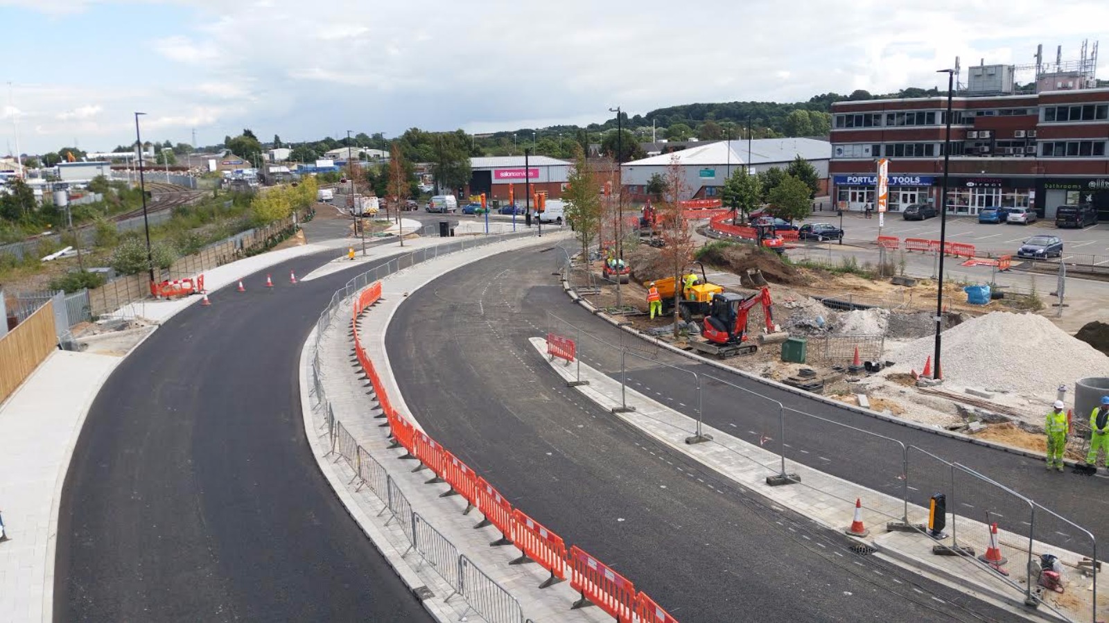 Drivers in Lincoln use new £22m link road for first time