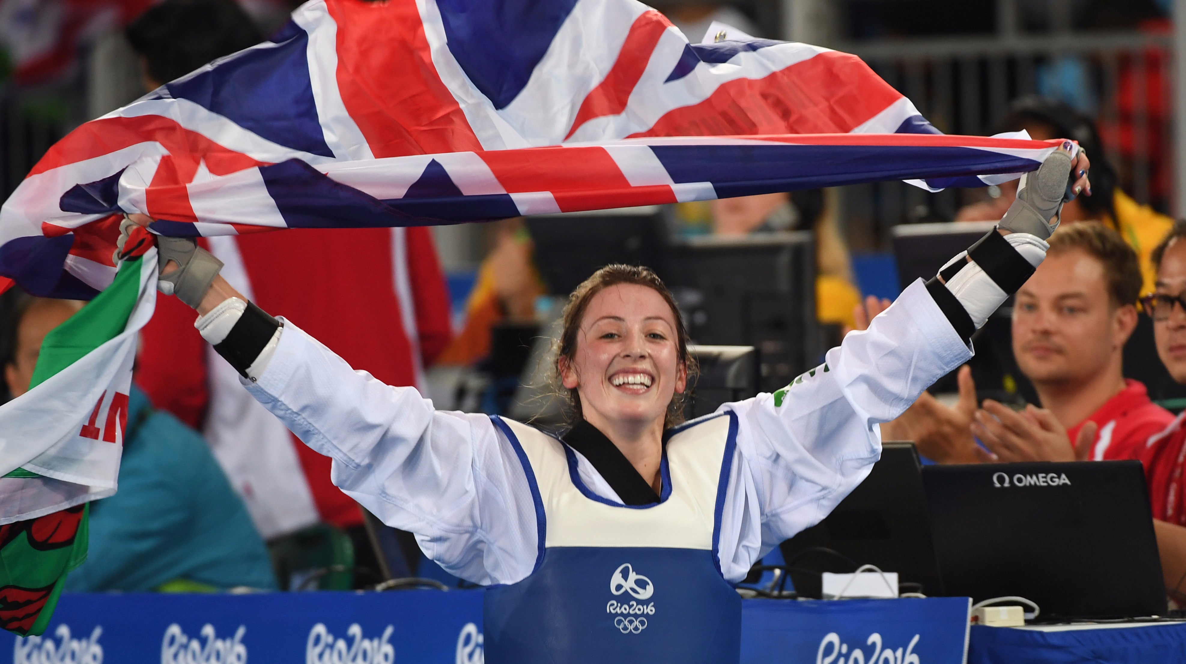 "I'm so proud to be Welsh!" Golden girl Jones speaks after Olympic win