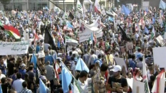Crowds in central Martyrs' Square