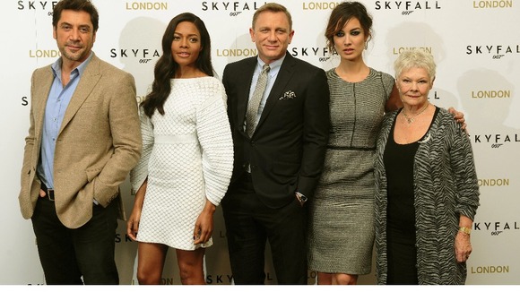 Javier Bardem, Naomie Harris, Daniel Craig, Berenice Malohe and Dame Judi Dench at a photocall for new James Bond film Skyfall.