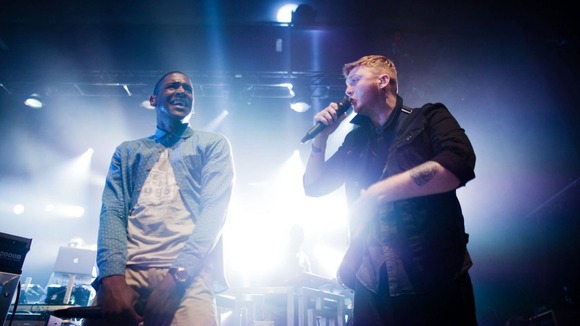 X Factor star James Arthur performs alongside one of his music heroes.