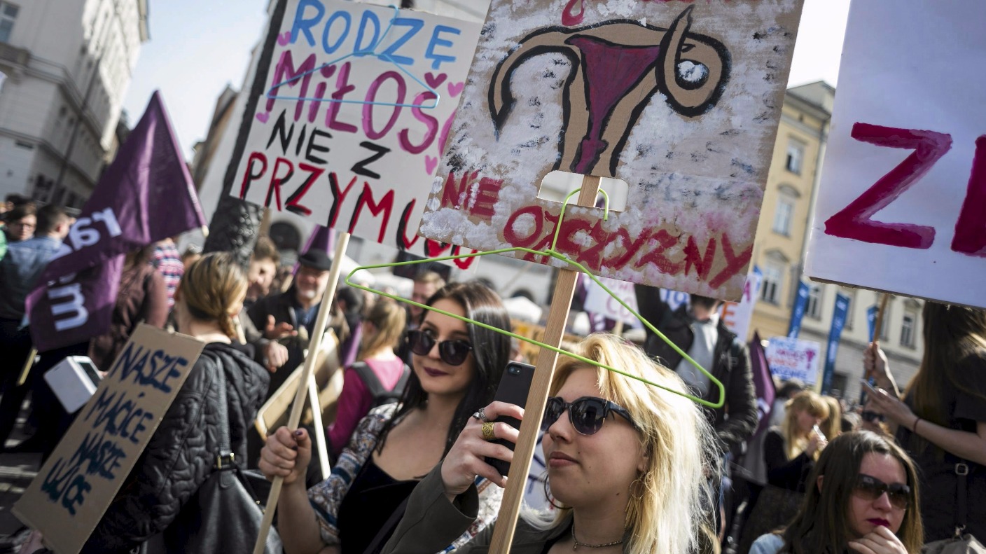 reproduction and abortion rights in poland essay reproduction and abortion rights in poland essay