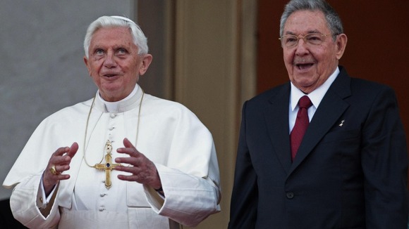 Pope Benedict XVI and Cuban President Raul Castro