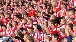 Hundreds of fans turned out to join their footballing heroes for a photo
