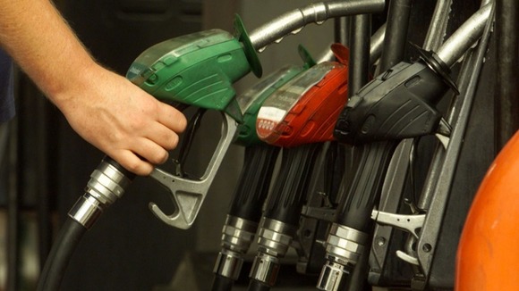 Oil tanker drives at five companies have voted to strike over the Easter weekend