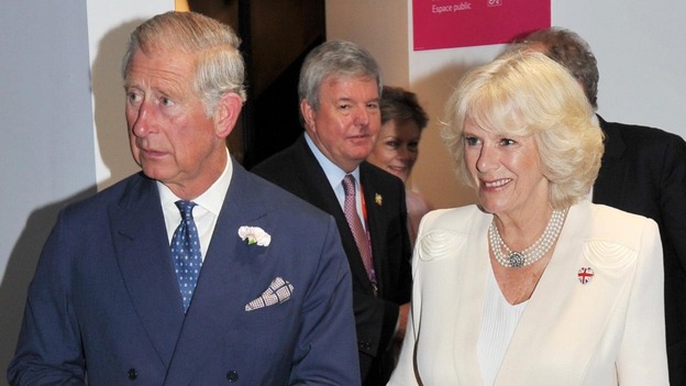 Charles Camilla Papa New Guinea