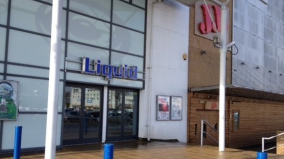 Nightclub catches fire 