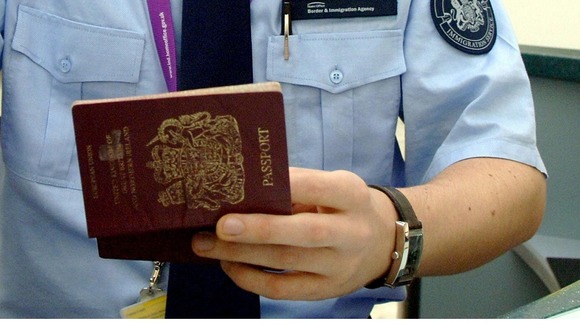 The number of outstanding immigration and asylum cases has rose by 25,000 in three months.