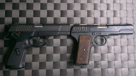 The imitation firearms used by Miles Alura and his accomplices.