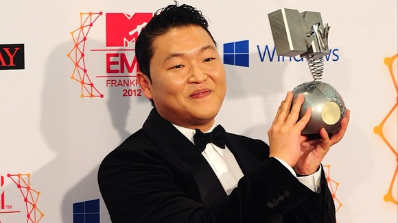 Psy with the award for Best Video