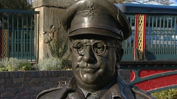 Statue