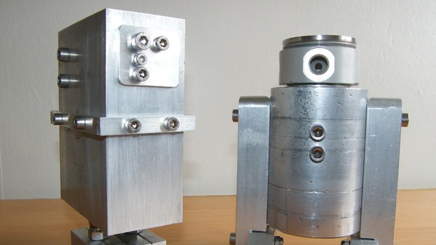 Roger Holt's metal sculptures