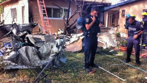 Rubble from rocket attack in Be'er Tuvia