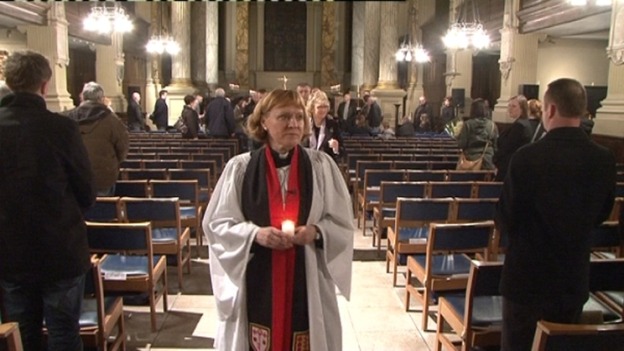 The Very Revd Catherine Ogle, Dean of Birmingham, led the vigil