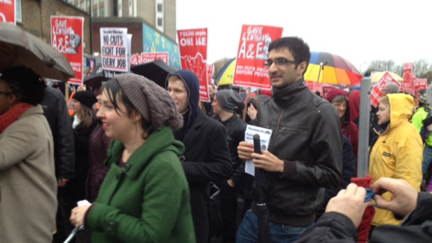 Hundreds gather to protest at closure of Lewisham A&E