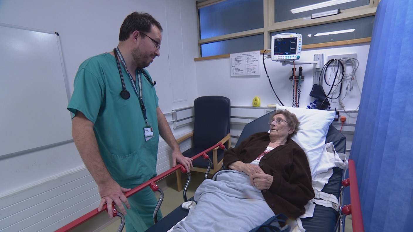 Doctors moving to Guernsey to escape 'pressurised' NHS Channel ITV News