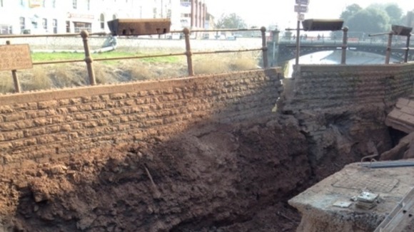 Bridgwater wall