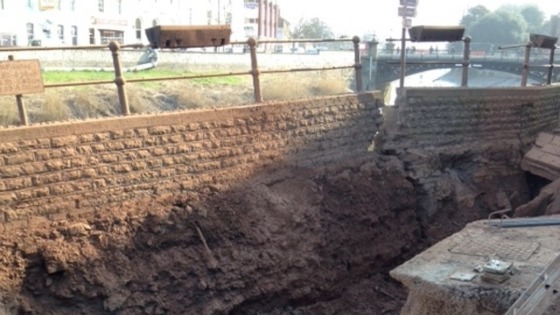 Bridgwater wall