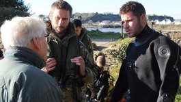 Leading Diver Ade Morris and Able Seaman Diver Stuart Farden tell Gordon Miller what they plan to do.