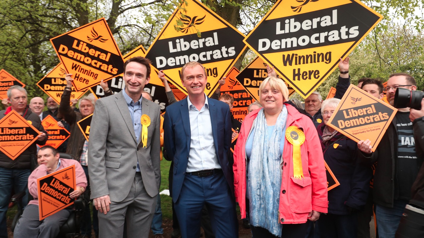 Tim Farron's Lib Dem election campaign comes to Manchester - ITV News