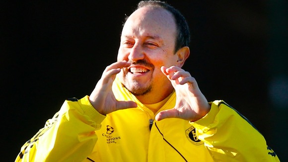 Chelsea interim boss Rafa Benitez eyes the lunch break at Tuesday training