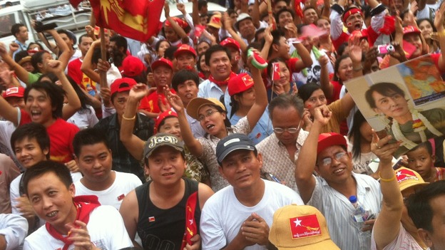 Supporters gather for presumed victory for NLD central Rangoon