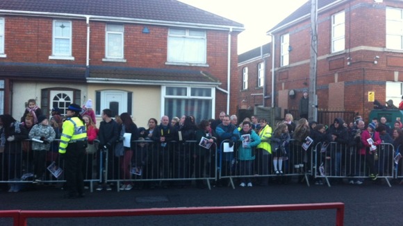Jahmene crowds