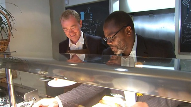 Tim Farron serves up a Brexit breakfast in Solihull - ITV News