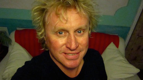 Stephen Andrews, 46, died after being assaulted outside a pub in Putney. 