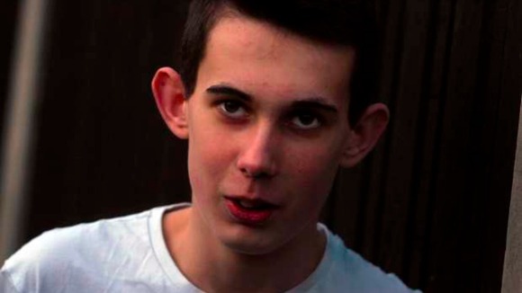 15 year old Michael Delaney is now warning others not to wear the magnetic tongue studs