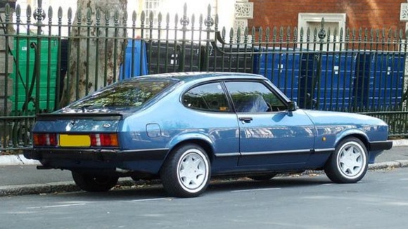 Ford Capri, similar to the one police describe
