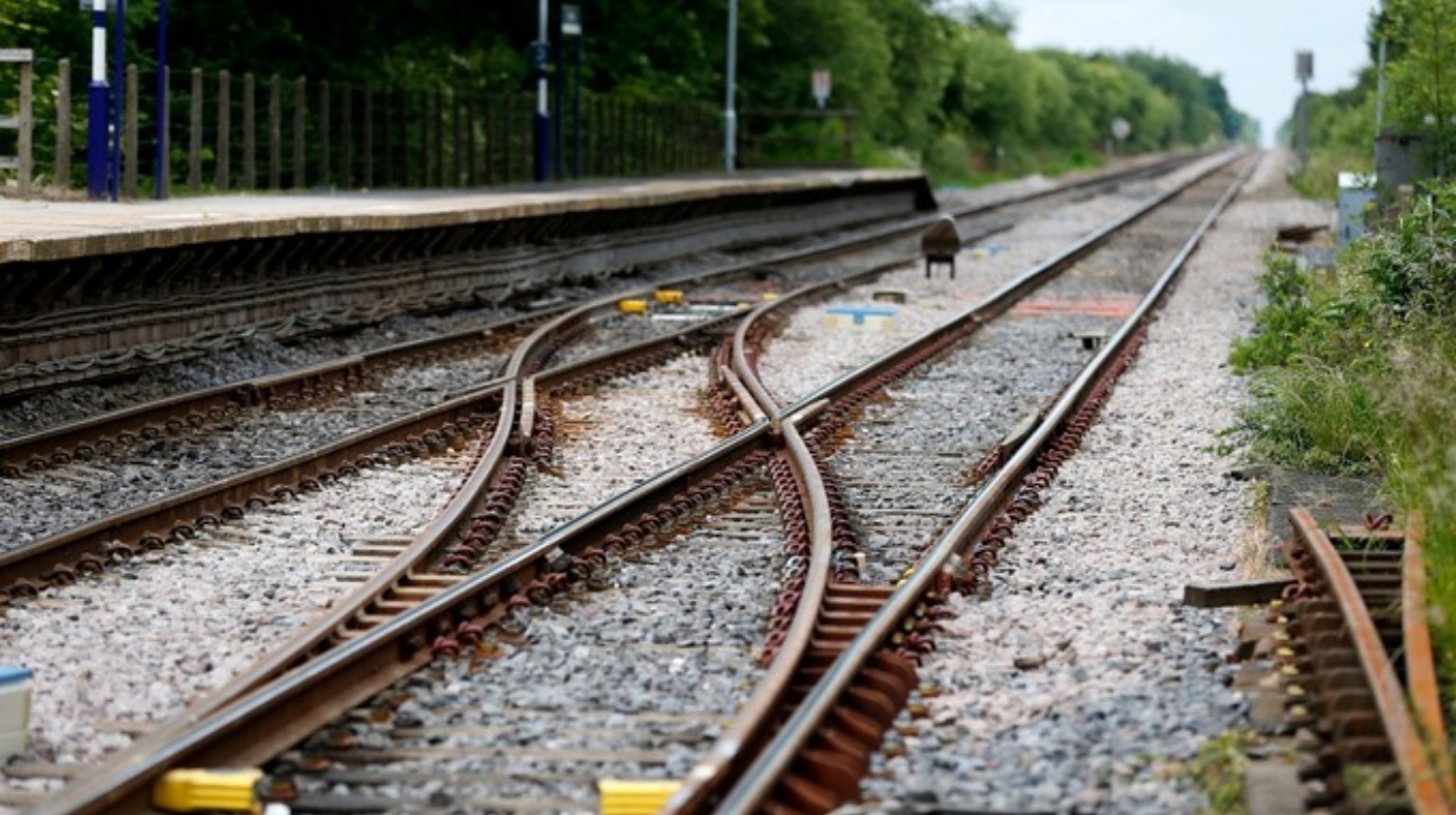 Swansea rail electrification plans scrapped