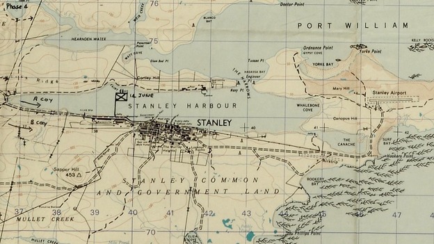 A map showing British forces surrounding Port Stanley in 1982 during the conflict.