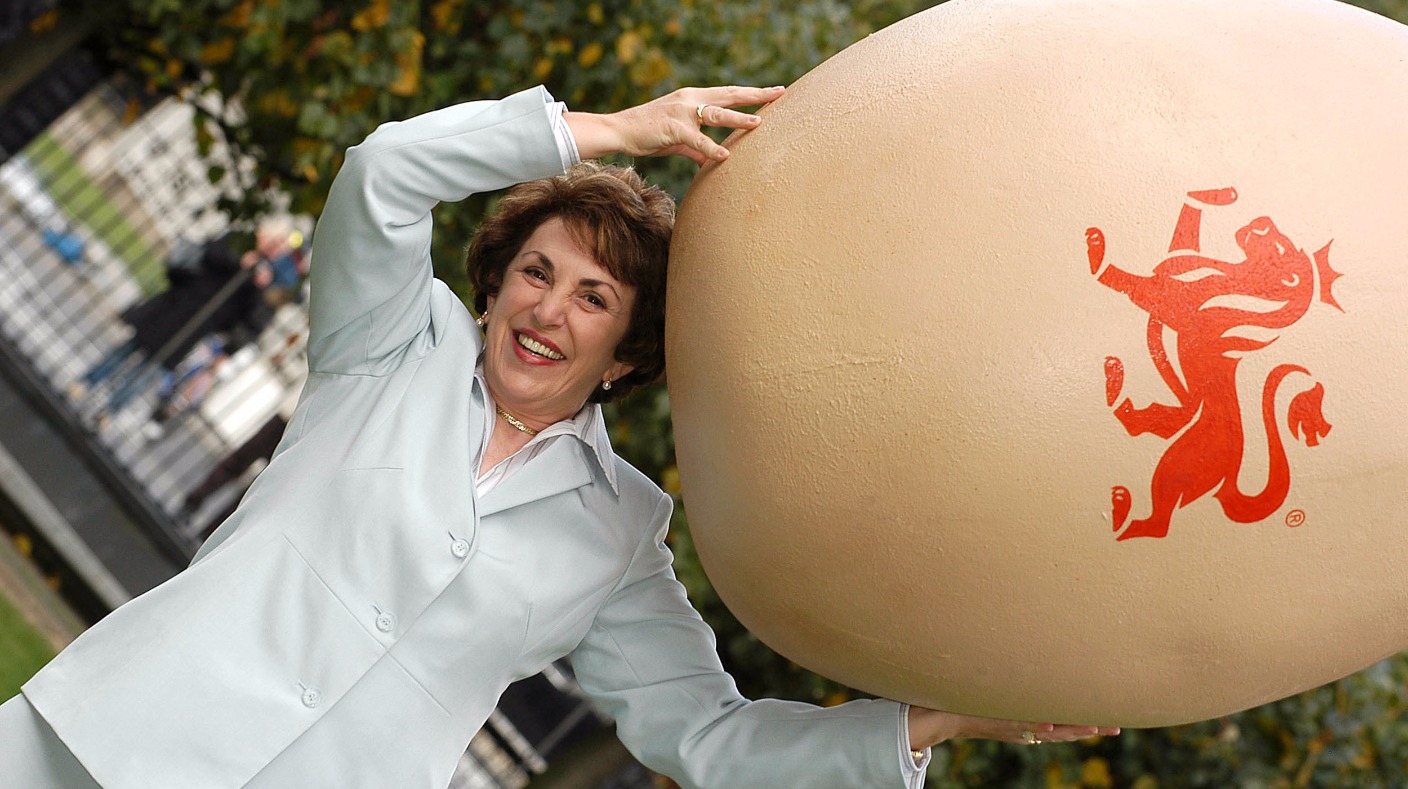 Pregnant women can safely eat runny eggs for first time since