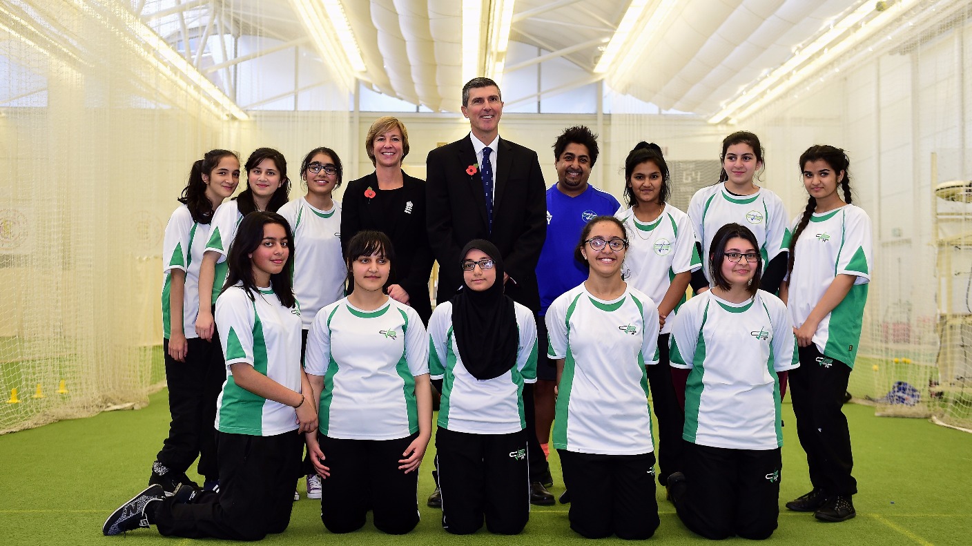 Bradford girls' cricket team breaking records after social