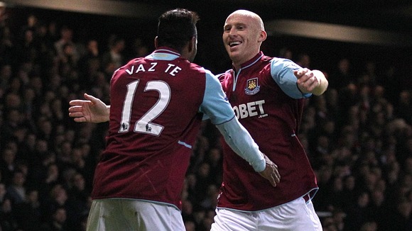 Ricardo Vaz Te congratulates James Collins on his equaliser