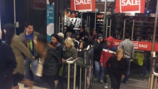 Shopper flock to Boxing Day sales
