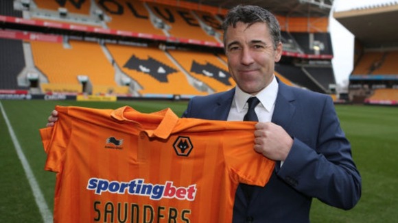 Dean Saunders left Wrexham to join Wolves