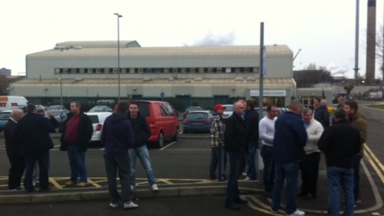 Picketing workers