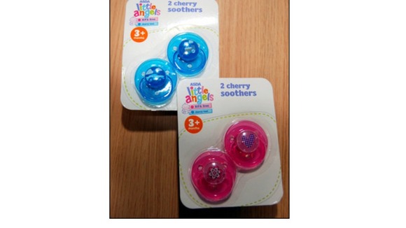 The soothers affected are sold in double packs of blue and pink and have a barcode of 0505244962706