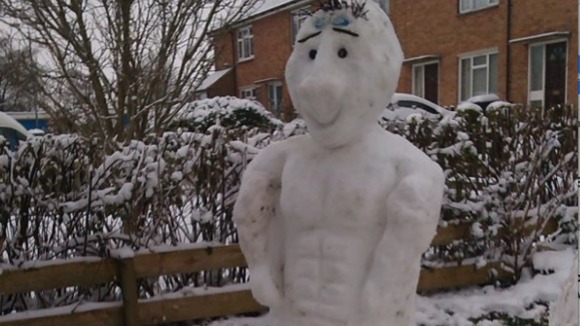 Tom Daley snowman