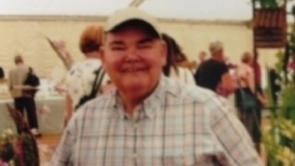 Peter Lewis