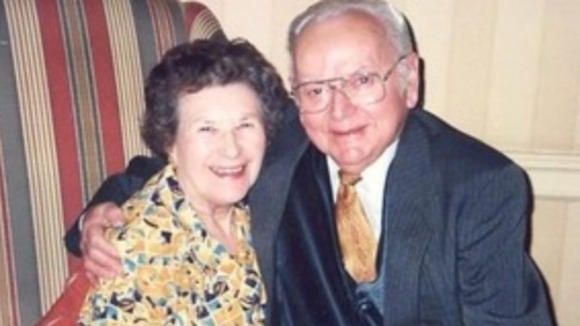 Una and Ron Crown