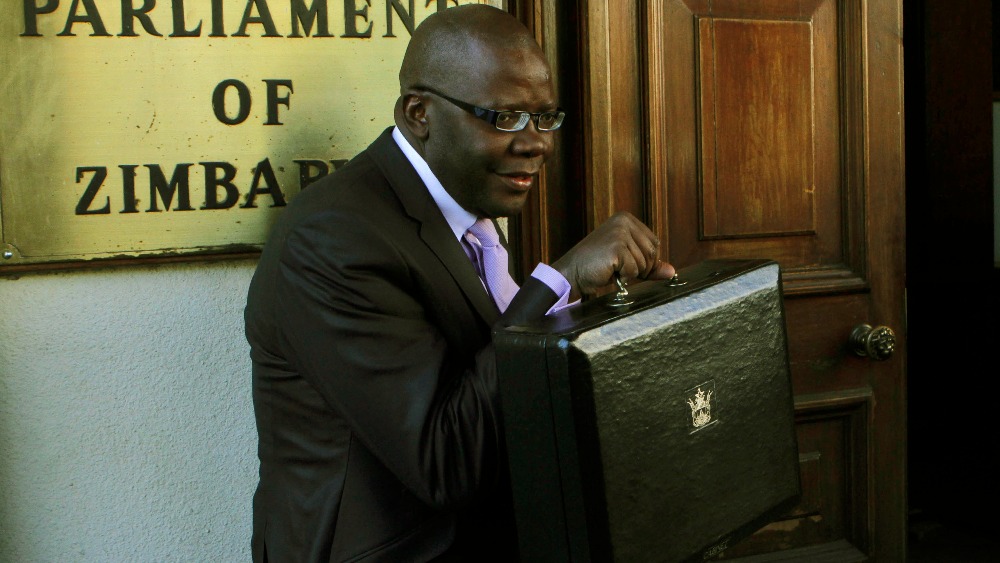 Zimbabwe minister: We only had £138 in the bank - ITV News