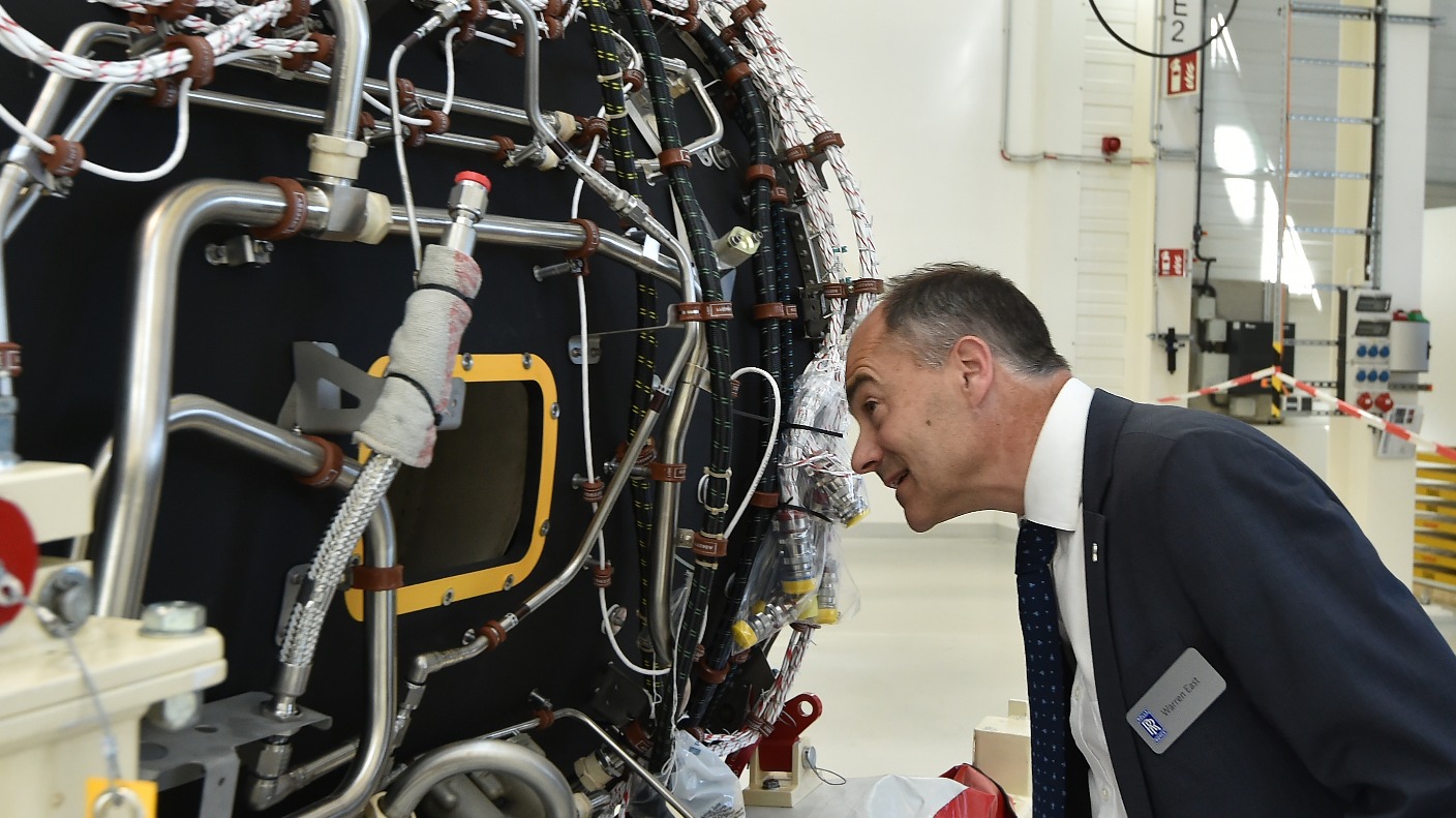 Why RollsRoyce is axing thousands of jobs ITV News